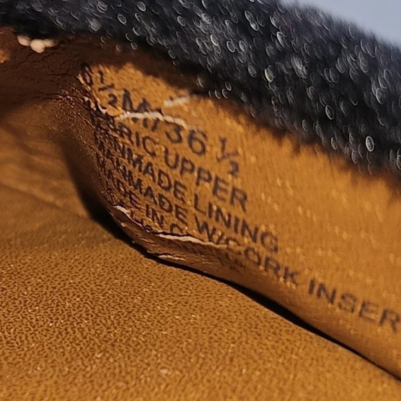 Lucky Brand Women's Elisabeta Black Velvet Flats With Gold Sequins Size 6.5 - Picture 15 of 16